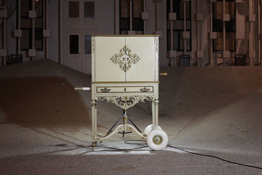 Turning Vintage Furniture Into A Crank Powered Synthesizer: The Digital Music Box