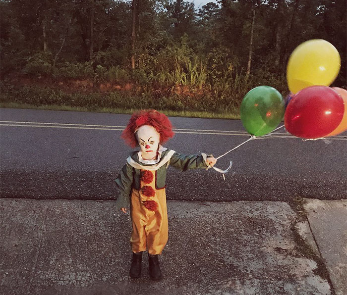 clown-child-photoshoot-movie-it-pennywise-eagan-tilghman-28 clown-child-photoshoot-movie-it-pennywise-eagan-tilghman-28