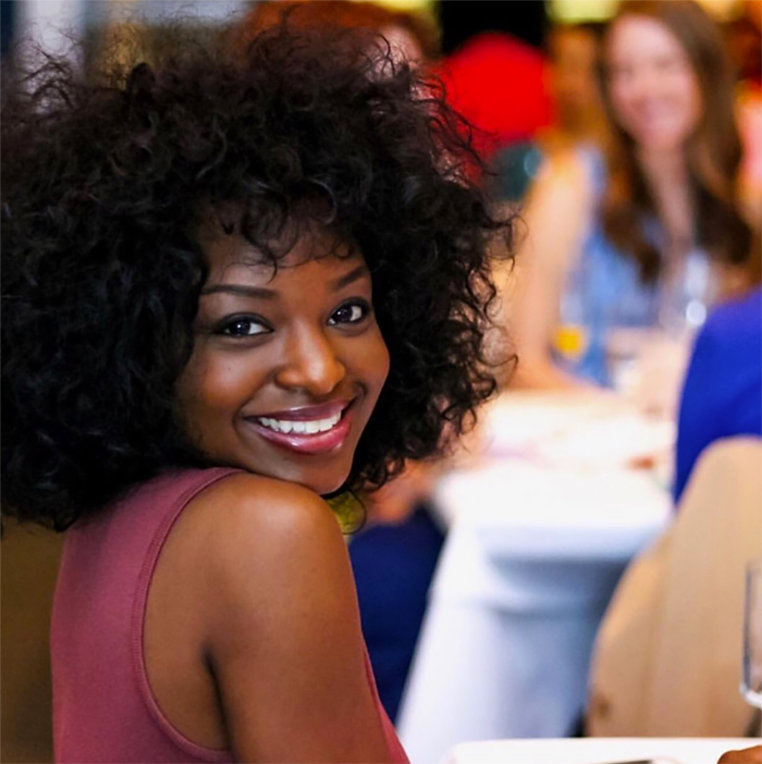 Dad Gets Stranded At Daughter's College Because Of The Flood, Decides To Annoy Her In The Most Hilarious Way Dad Gets Stranded At Daughter's College Because Of The Flood, Decides To Annoy Her In The Most Hilarious Way