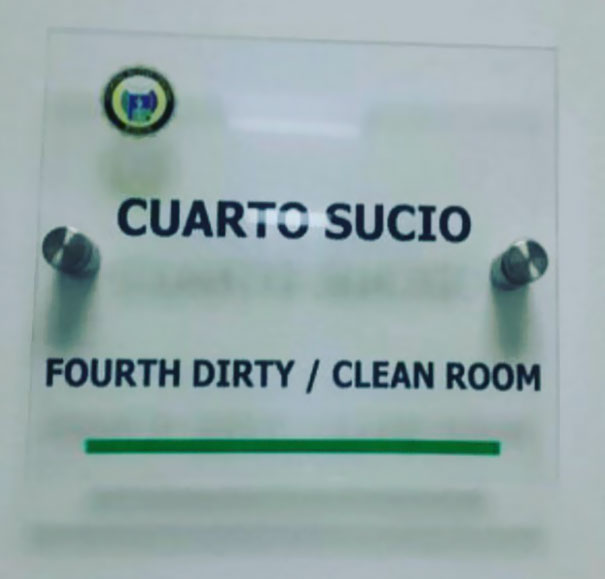 Wrong translated room sign 