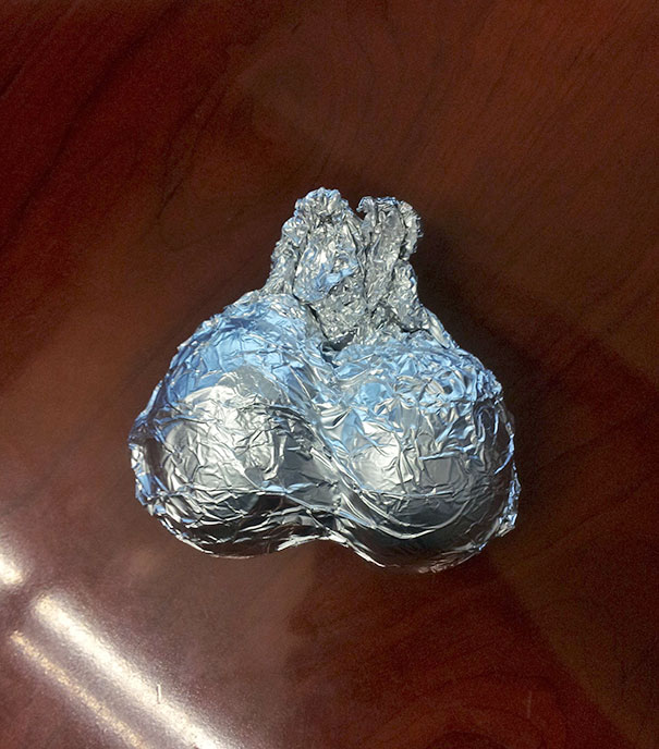 woman packed her husband hard boiled eggs for the lunch 