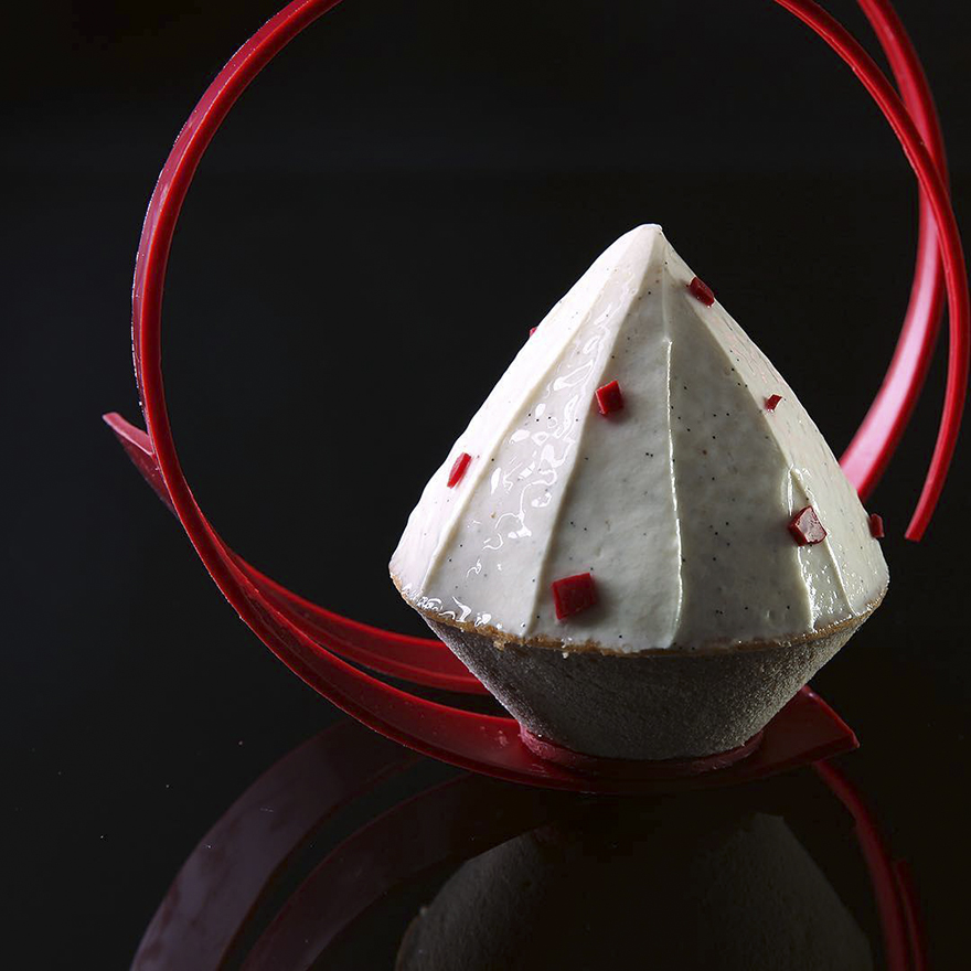 What Happens When Architectural Designer Tries Baking Desserts (25 New Pics)