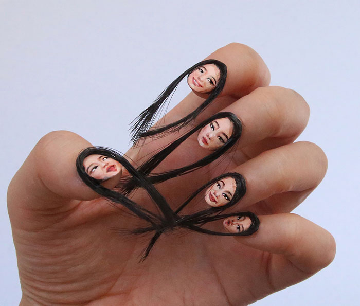hair-selfie-nails-art-tiny-faces-designdain-6 hair-selfie-nails-art-tiny-faces-designdain-6
