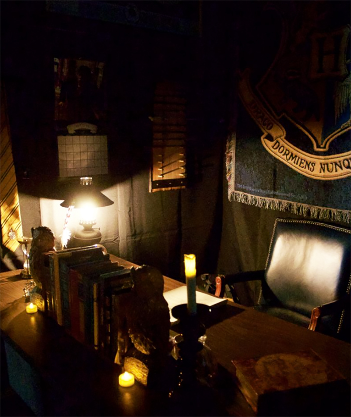 Teacher Spends 70 Hours Turning Boring Classroom Into Hogwarts, Makes Us Believe Magic Truly Exists