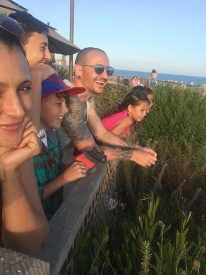Chester Bennington's Widow Posts Video Of Him 36 Hours Before His Death - "This Is What Depression Looked Like To Us" Chester Bennington's Widow Posts Video Of Him 36 Hours Before His Death - "This Is What Depression Looked Like To Us"