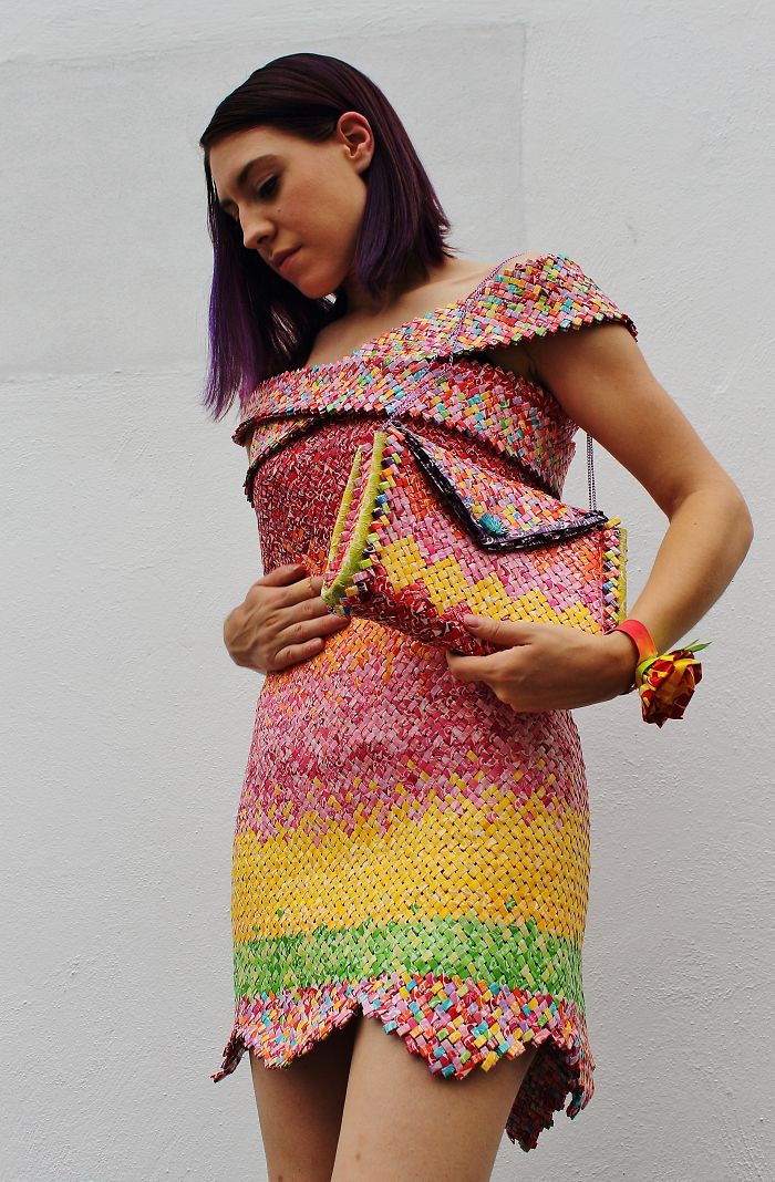 I Made A Purse And Heels To Match The Dress Made Of 10k Starburst Wrappers I Made A Purse And Heels To Match The Dress Made Of 10k Starburst Wrappers