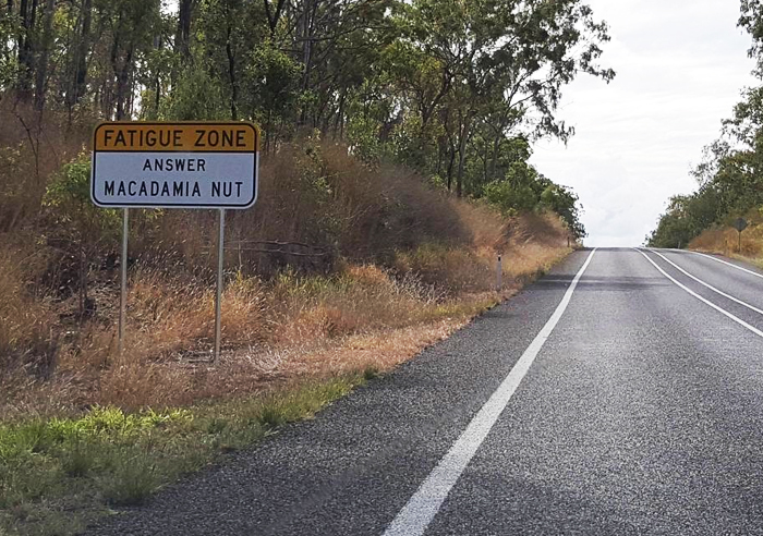 Australia Uses Trivia Signs To Keep Drivers Awake On Long And Boring Roads, And It's Genius Australia Uses Trivia Signs To Keep Drivers Awake On Long And Boring Roads, And It's Genius