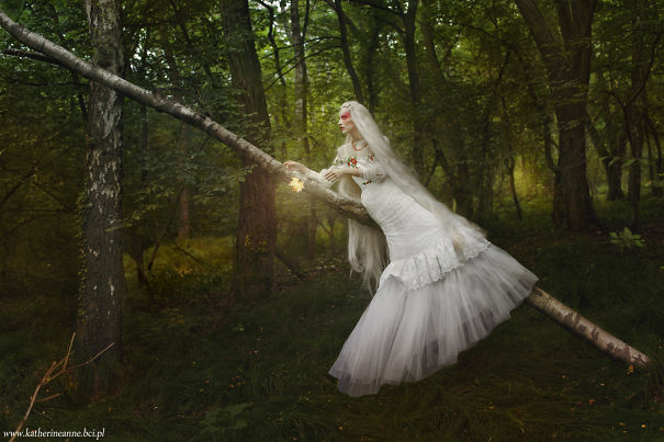 Polish Photographer Katarzyna Niwińska Creates Magical Slavic Fairytale, It Is Mesmerizing Polish Photographer Katarzyna Niwińska Creates Magical Slavic Fairytale, It Is Mesmerizing