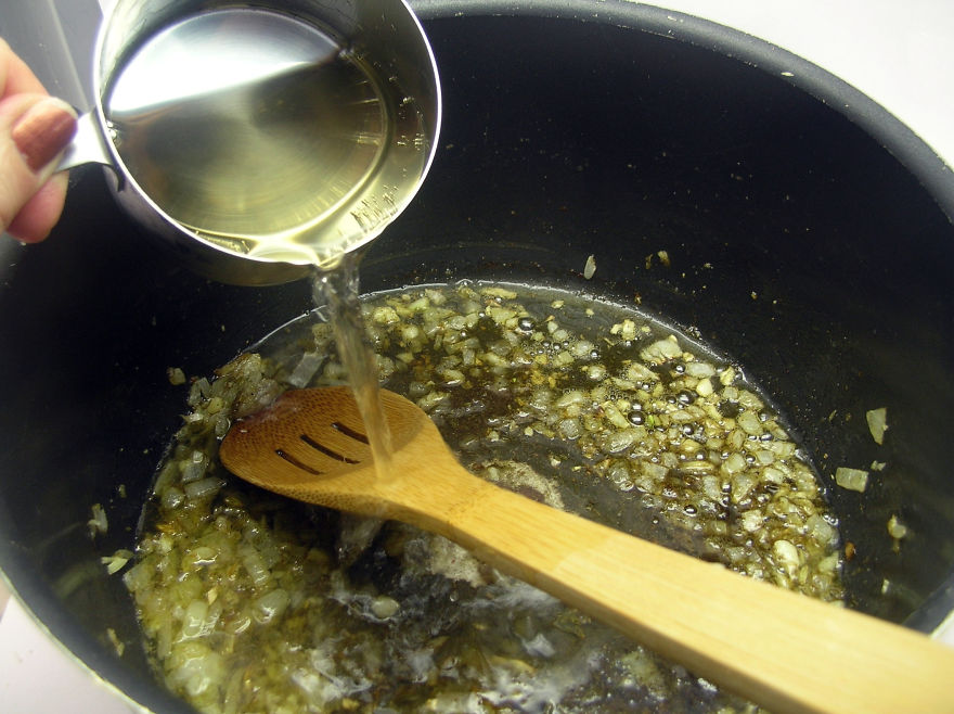 10 Delicious Sauces You Can Use On Everything