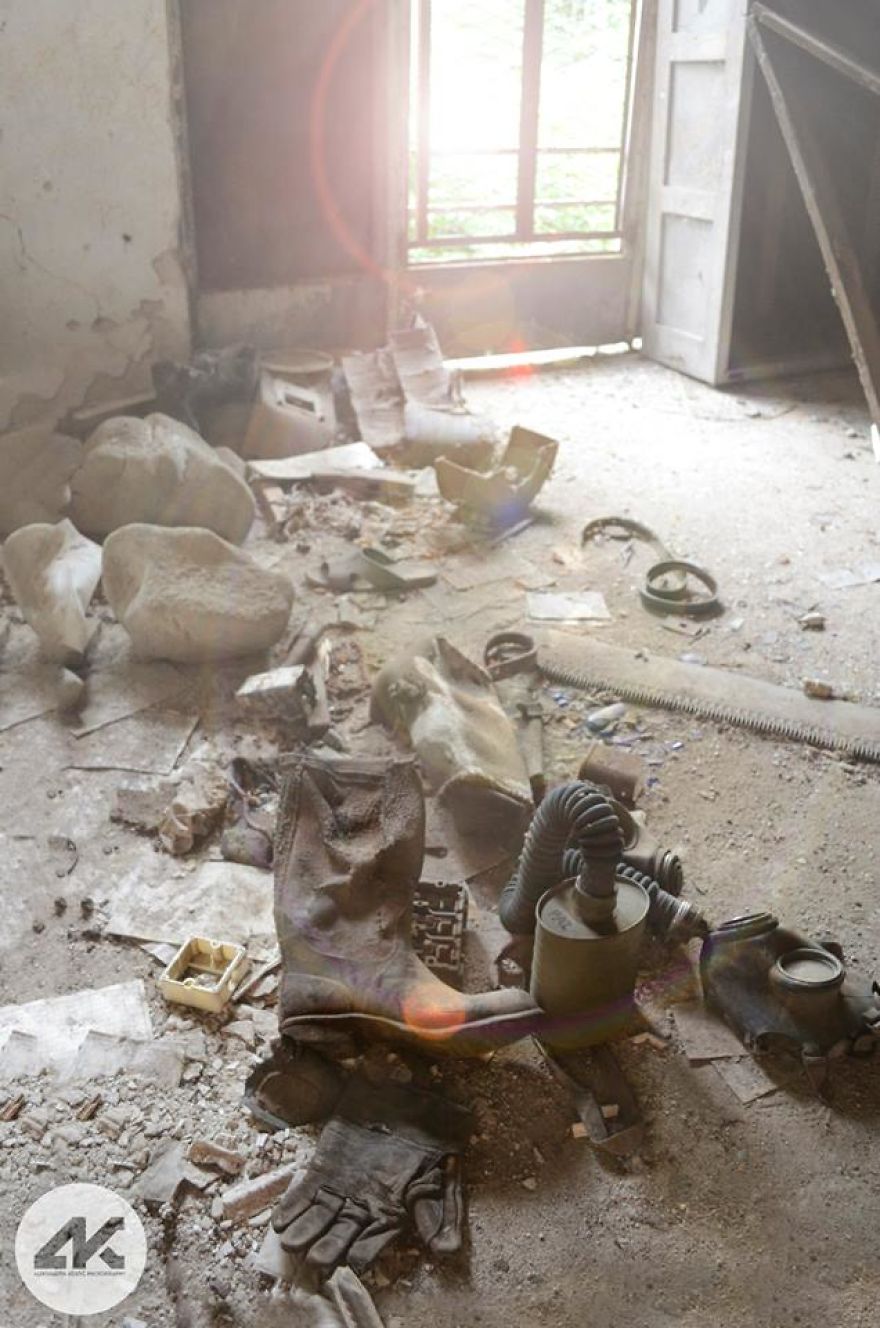 Aleksandra Kostic Explored An Eerie Abandoned Coal Mine Aleksandra Kostic Explored An Eerie Abandoned Coal Mine