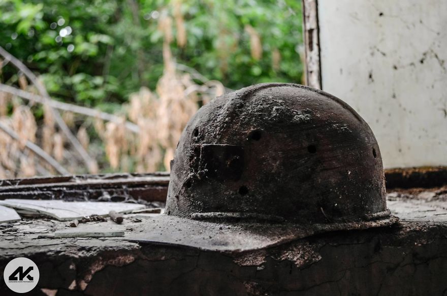 Aleksandra Kostic Explored An Eerie Abandoned Coal Mine Aleksandra Kostic Explored An Eerie Abandoned Coal Mine