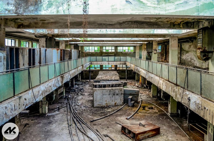 Aleksandra Kostic Explored An Eerie Abandoned Coal Mine Aleksandra Kostic Explored An Eerie Abandoned Coal Mine