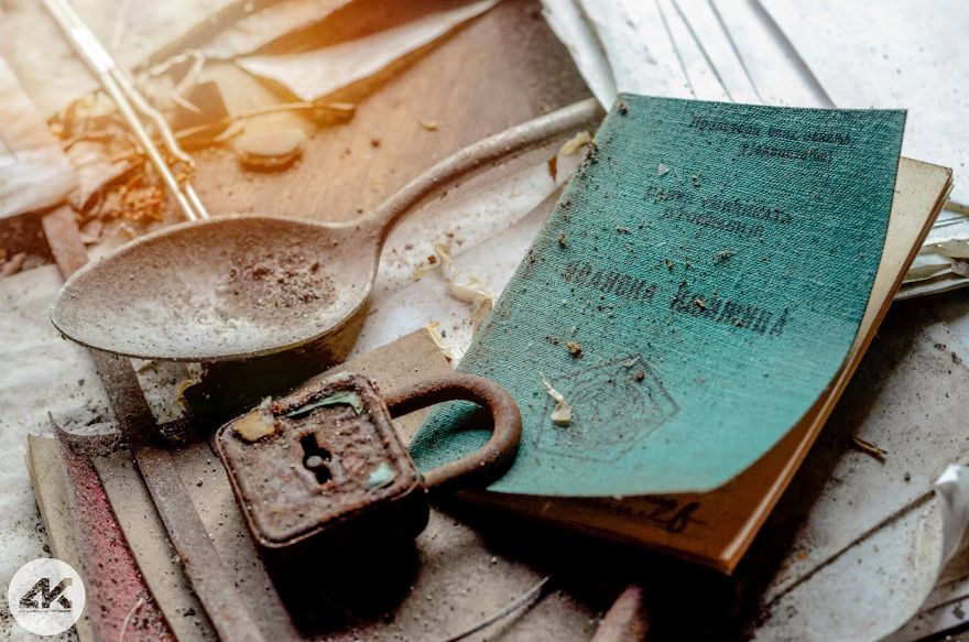 Aleksandra Kostic Explored An Eerie Abandoned Coal Mine Aleksandra Kostic Explored An Eerie Abandoned Coal Mine