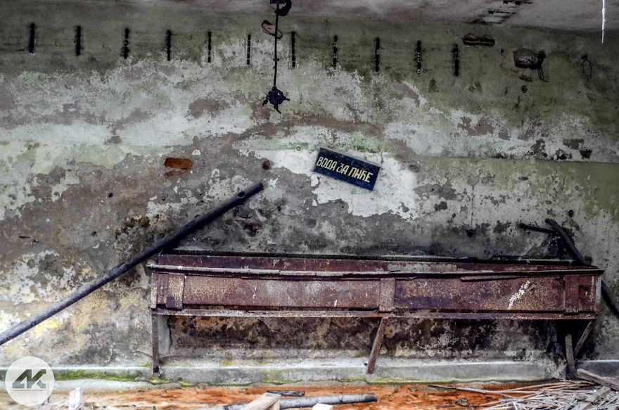 Aleksandra Kostic Explored An Eerie Abandoned Coal Mine Aleksandra Kostic Explored An Eerie Abandoned Coal Mine