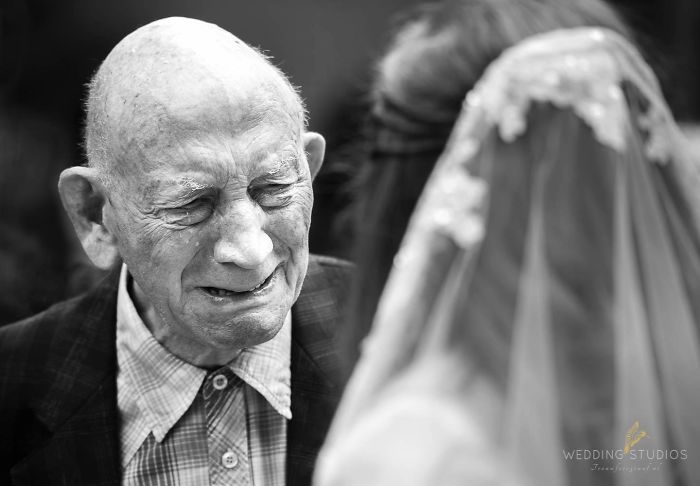 Father-Of-Bride-Reaction