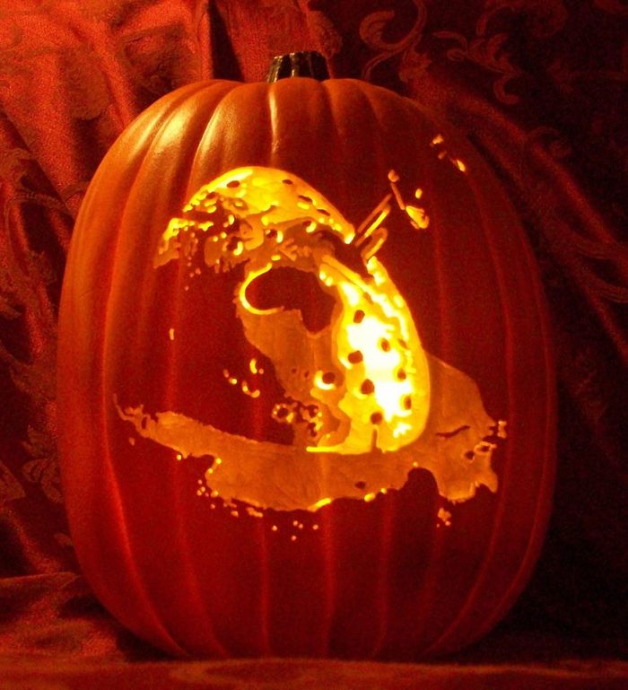 Artist Uses Pop Culture As A Theme To Sculpt His Pumpkins