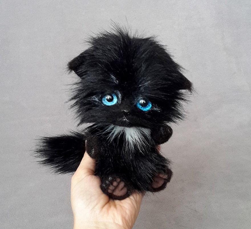 Amazing Warming Tenderness: 20 Furry Puppies, Kittens And Foxcubs Straight From Siberia