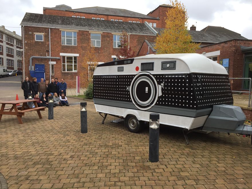 I Turned A $200 Camper Into A Giant Camera And Portable Darkroom I Turned A $200 Camper Into A Giant Camera And Portable Darkroom