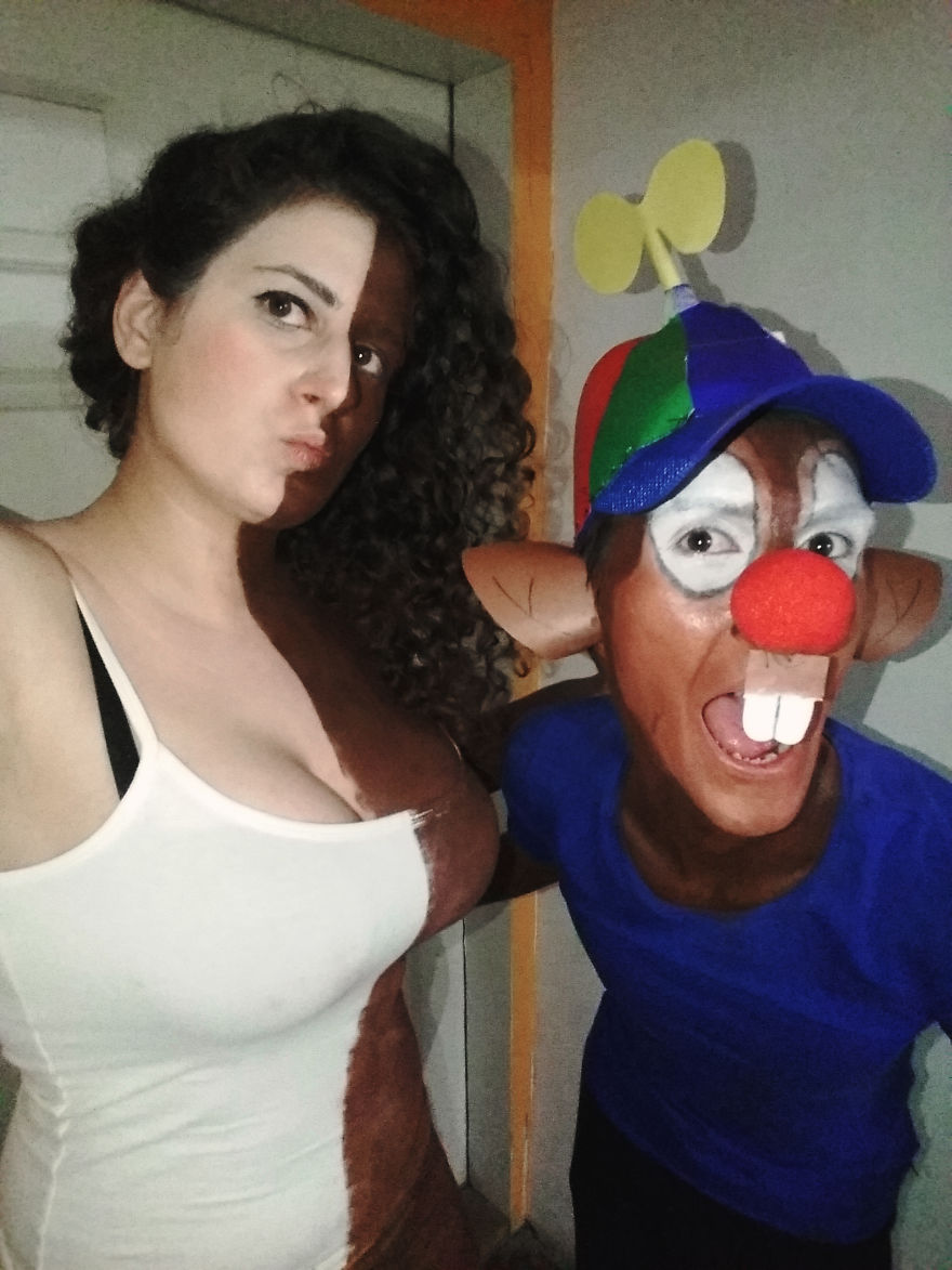 Cosplay-Loving Couple Even Made Their Wedding A Cosplay Cosplay-Loving Couple Even Made Their Wedding A Cosplay