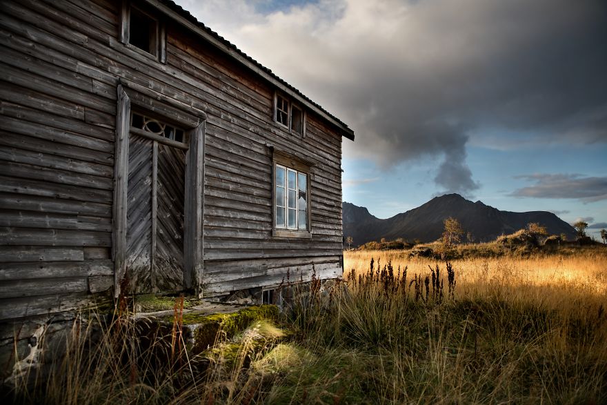 I Documented The Abandoned Houses Above The Arctic Circle (Part 2)