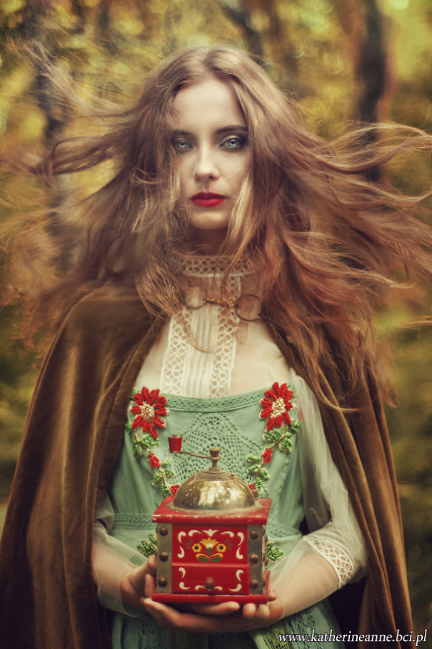 Polish Photographer Katarzyna Niwińska Creates Magical Slavic Fairytale, It Is Mesmerizing Polish Photographer Katarzyna Niwińska Creates Magical Slavic Fairytale, It Is Mesmerizing