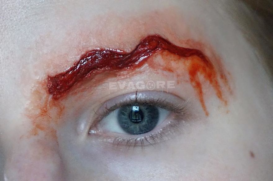 Artist Creates Hyper-Realistic Makeup That Will Leave You With Chills