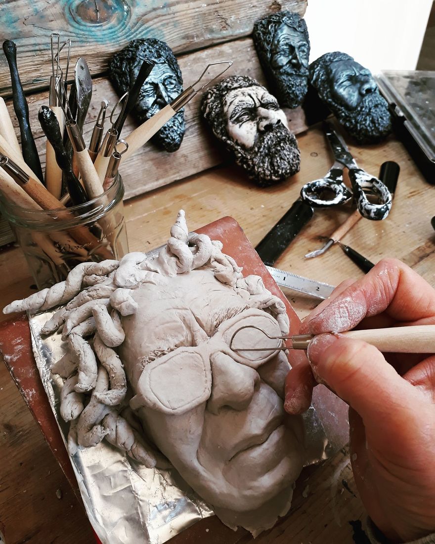 "Forgotten Faces - Kinsale" Captures Irish Fishermen & Characters In Clay