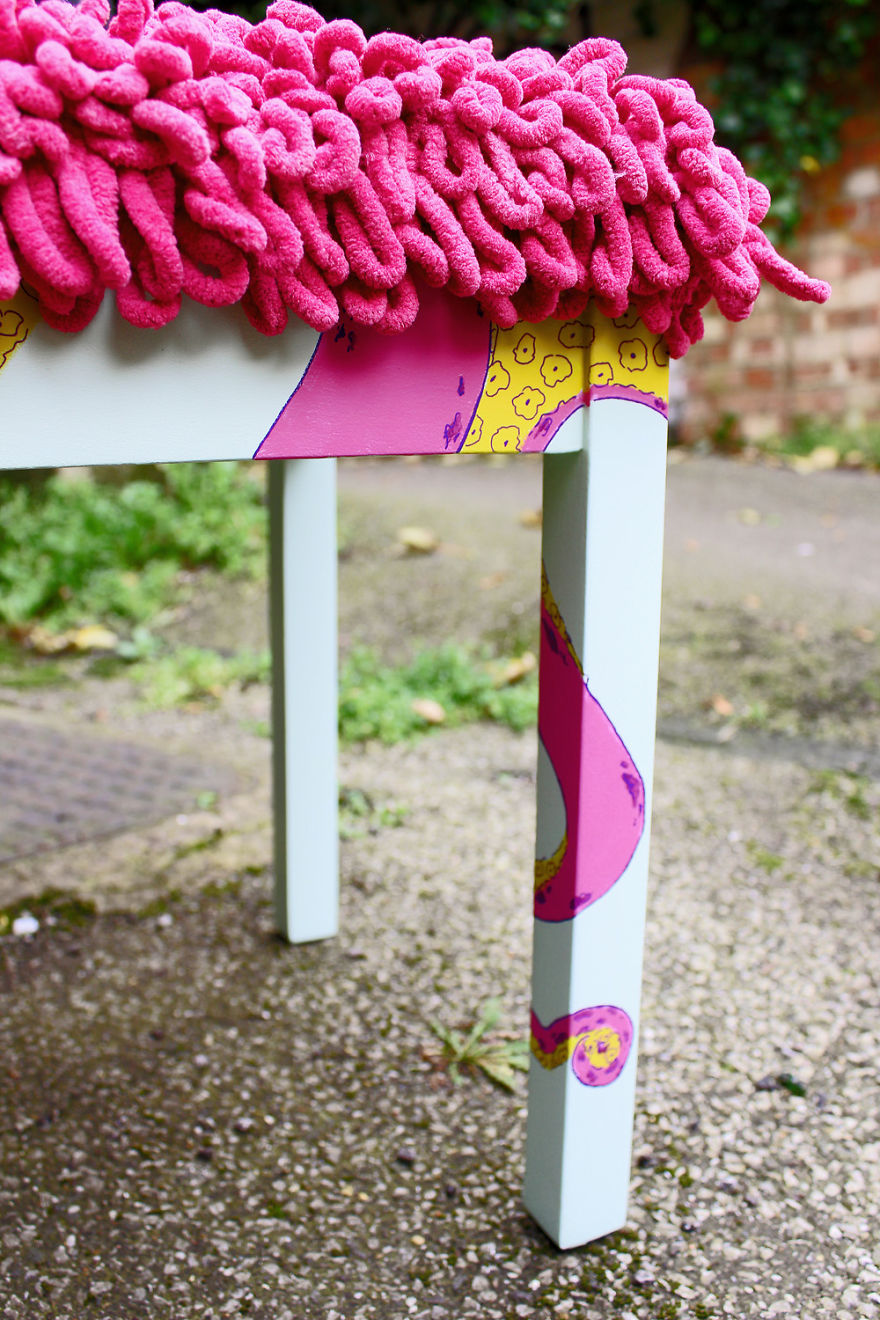 I Brought An Old Telephone Seat Back To Life With Some Aquatic Funk I Brought An Old Telephone Seat Back To Life With Some Aquatic Funk