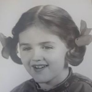 julia_valsdottir avatar