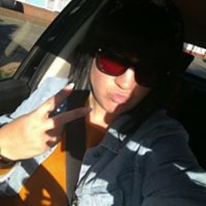 laurathornton1987 avatar