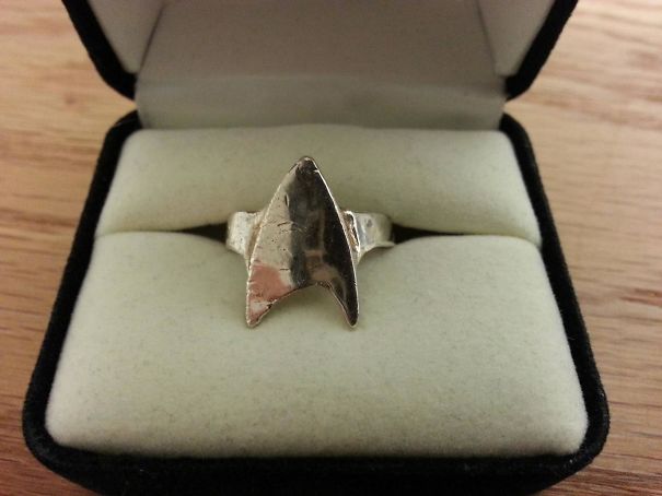 I Made This For My Wife When We Were In High School, 9 Years Later She Still Cherishes It