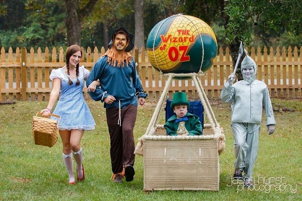 My Friends Work Hard Every Year To Incorporate Their Son's Wheelchair Into Their Family Halloween Costume. This Year They Outdid Themselves