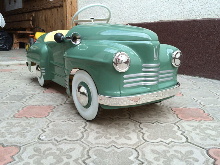 Russian Man Restores Child Pedal Vehicles From USSR-Times, And The Result Looks Amazing Russian Man Restores Child Pedal Vehicles From USSR-Times, And The Result Looks Amazing