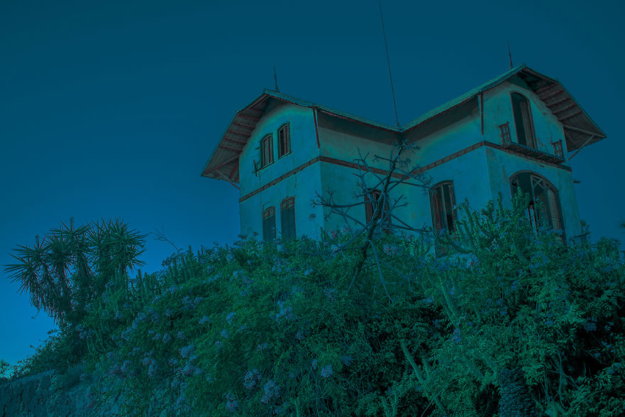 Burn In Blue: My Landscape Photo Series After Late Lab Work Burn In Blue: My Landscape Photo Series After Late Lab Work