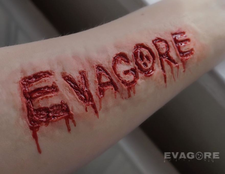 Artist Creates Hyper-Realistic Makeup That Will Leave You With Chills