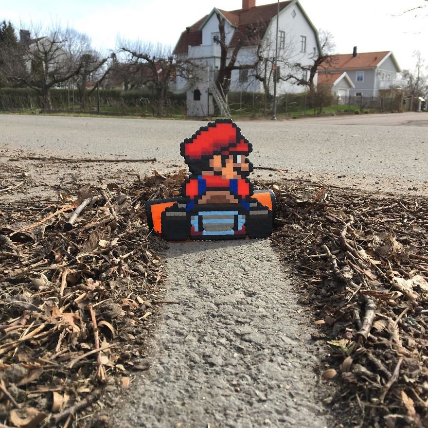 Artist Mixes Pixel Art With Reality And The Result Was Really Fun