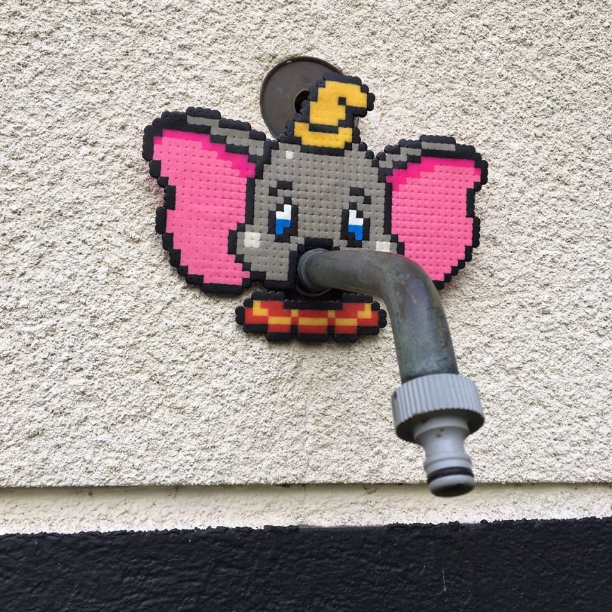 Artist Mixes Pixel Art With Reality And The Result Was Really Fun