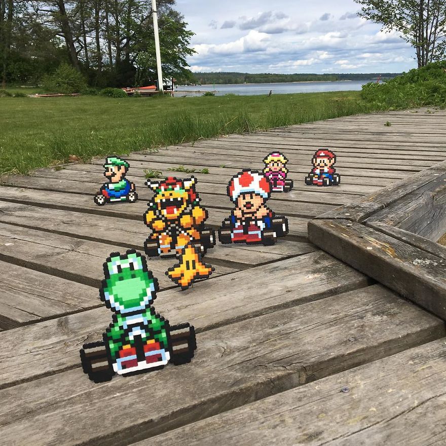 Artist Mixes Pixel Art With Reality And The Result Was Really Fun