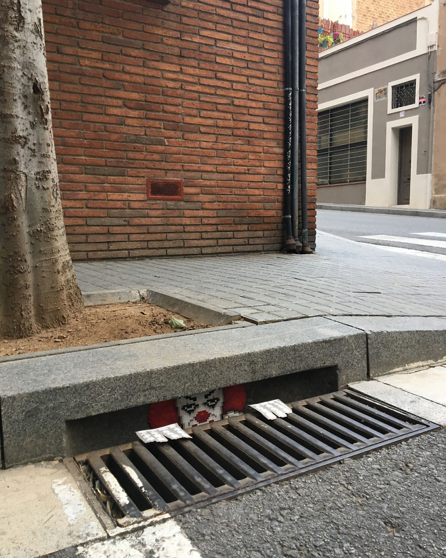 Artist Mixes Pixel Art With Reality And The Result Was Really Fun