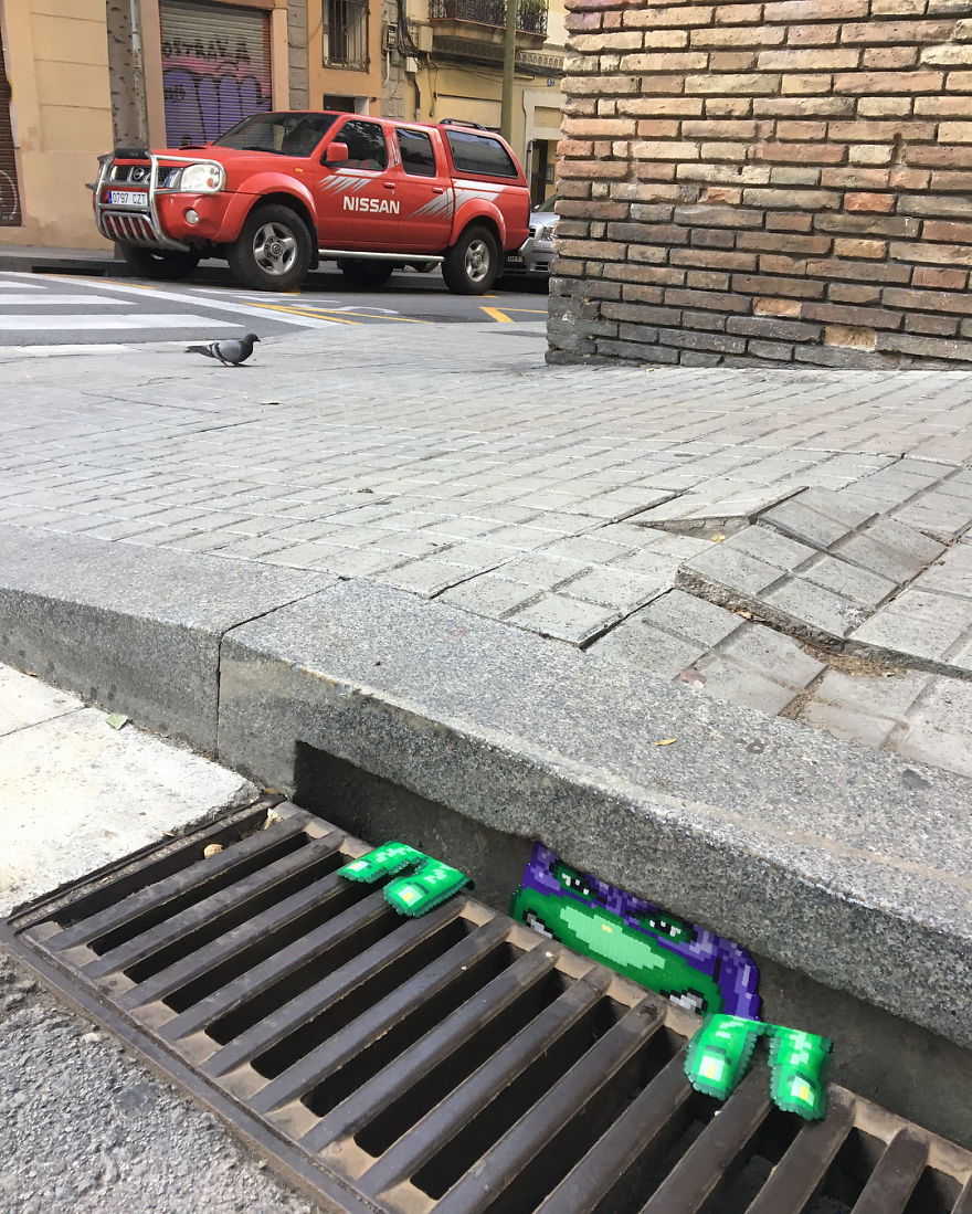 Artist Mixes Pixel Art With Reality And The Result Was Really Fun