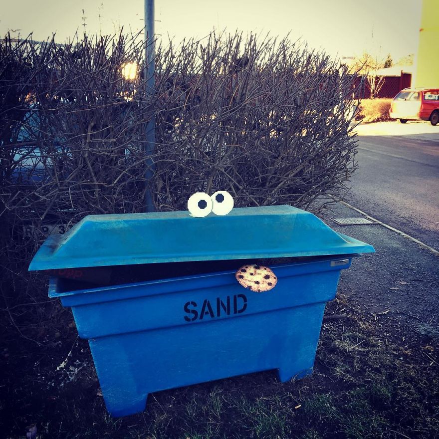 Artist Mixes Pixel Art With Reality And The Result Was Really Fun