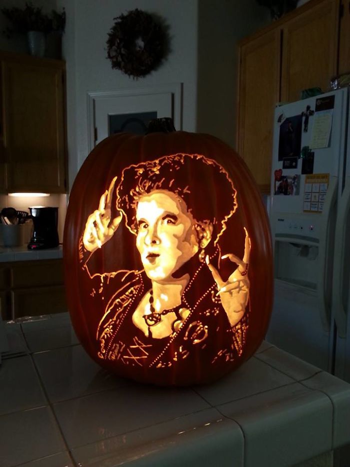 Artist Uses Pop Culture As A Theme To Sculpt His Pumpkins