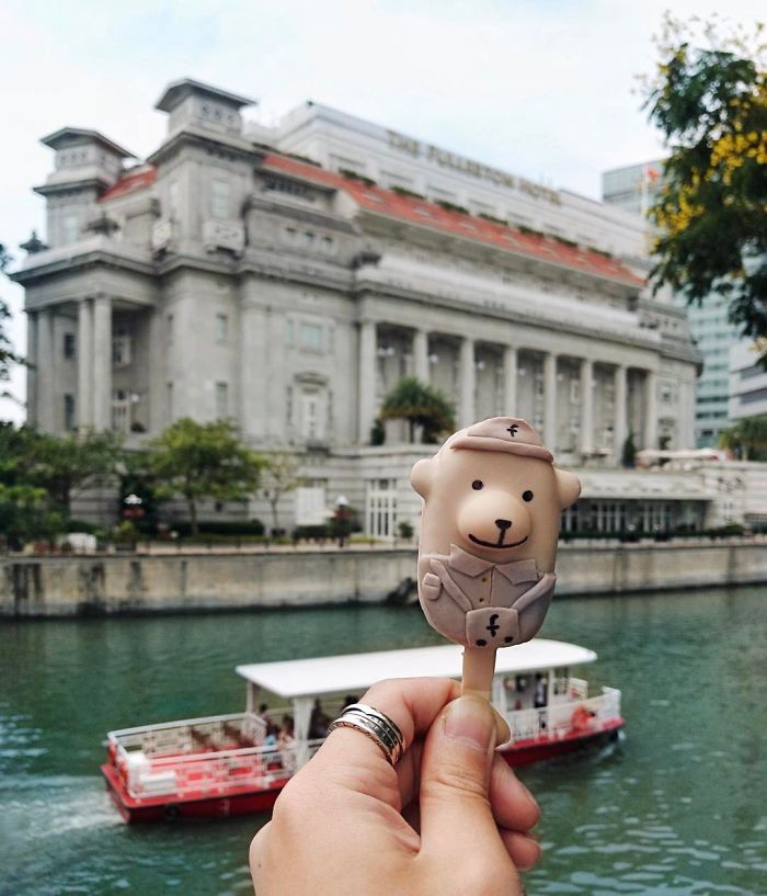 Avid Home Baker Who Turns Leftover Cake Scraps Into Meticulously Crafted Cake-Popsicles