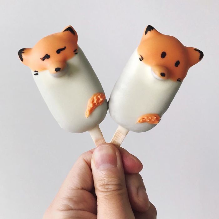 Avid Home Baker Who Turns Leftover Cake Scraps Into Meticulously Crafted Cake-Popsicles