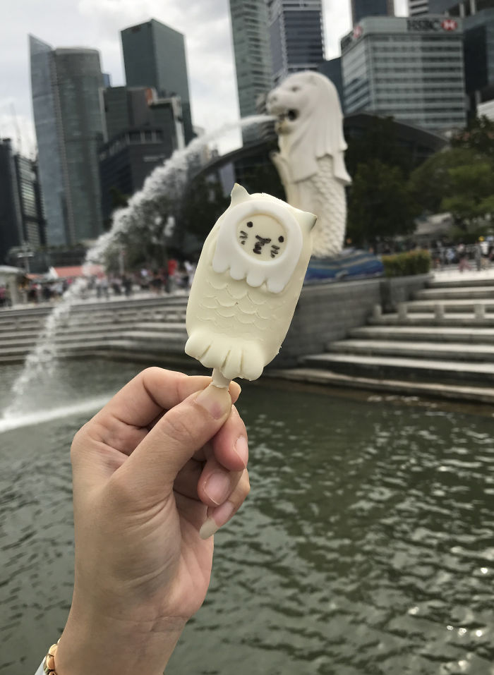 Avid Home Baker Who Turns Leftover Cake Scraps Into Meticulously Crafted Cake-Popsicles