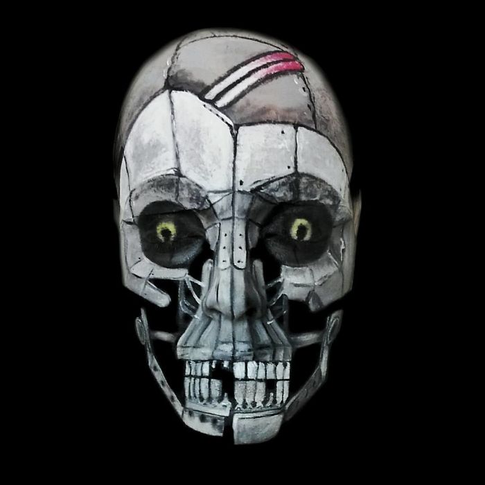 Creepy-Makeup-Samantha-Staines