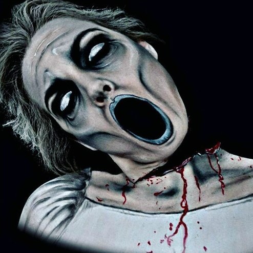 Creepy-Makeup-Samantha-Staines