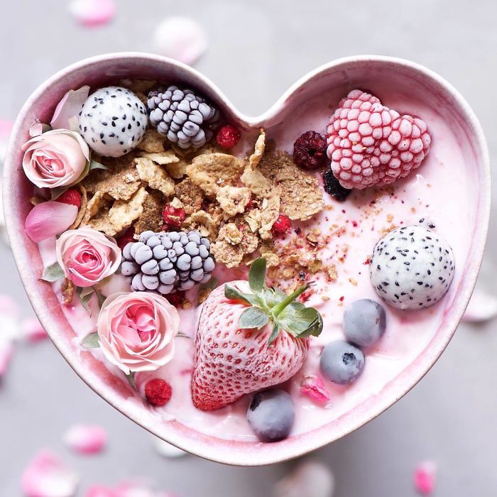 I Spent 1000 Hours Painting Rainbow Food And It Changed My Life ...