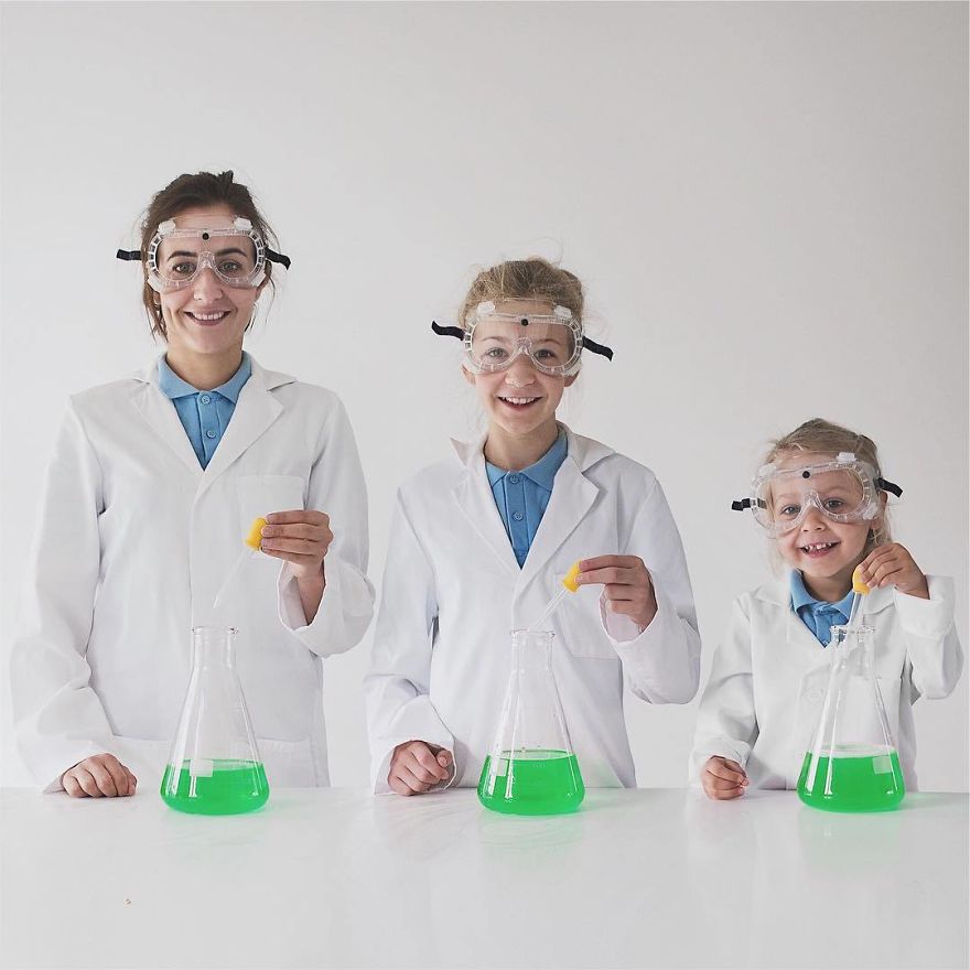 Mom-Two-Daughters-Portraits-All-That-Is-Three