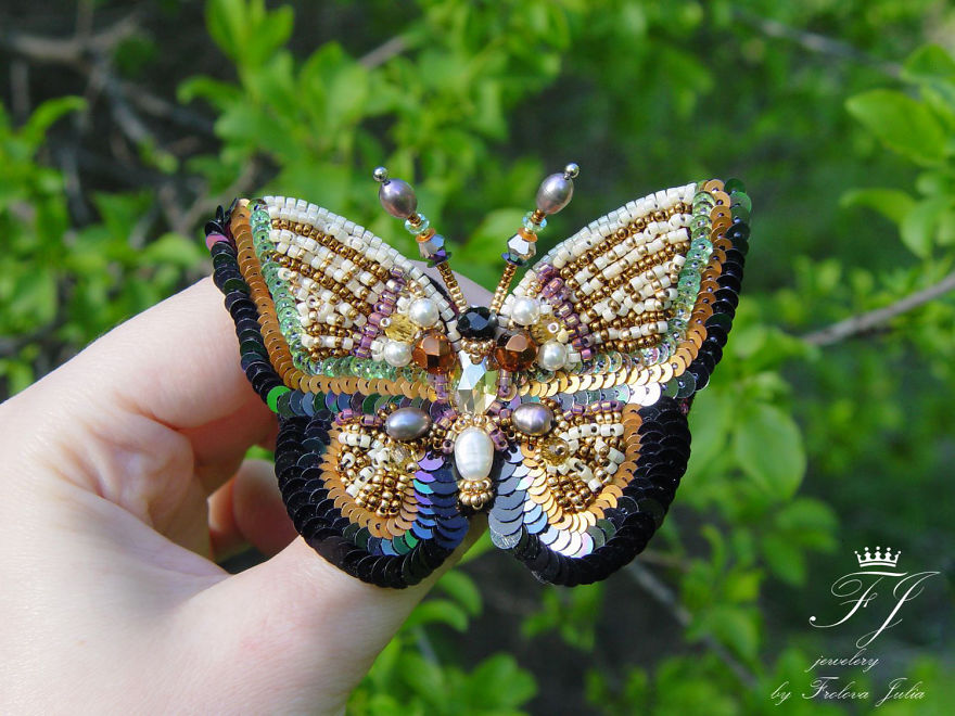 Beetles Reunion: Beaded Insects By Julia Frolova